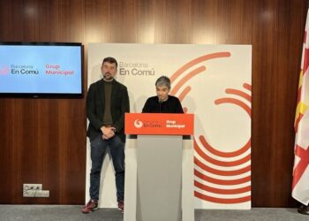 BComú denuncia el bloqueig de Collboni per prohibir el lloguer de temporada i les compres especulatives a Barcelona