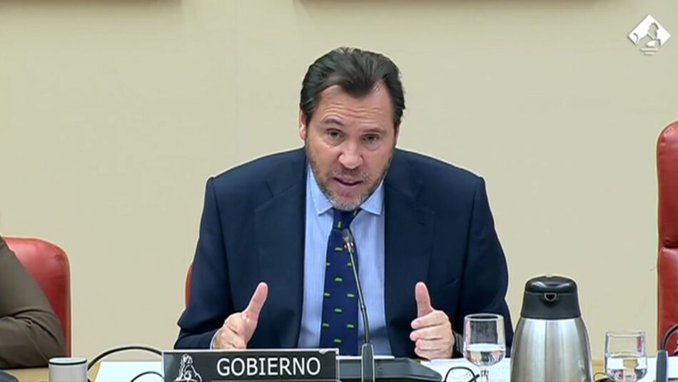 Oscar Puente excluye al SFF-CGT de las reuniones mientras el ferrocarril sigue colapsando