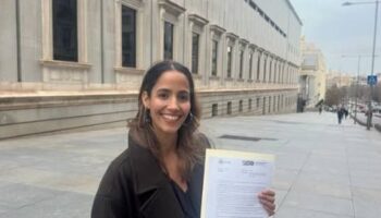 La diputada de Sumar Tesh Sidi denuncia ante la Policía Nacional a más de 2.000 usuarios por amenazas y delitos de odio