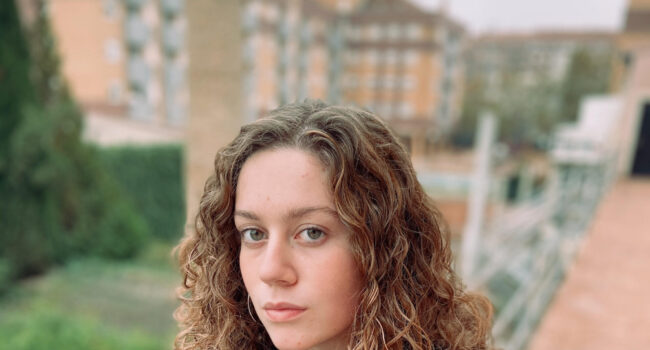 La riojana Elena Ollero Moreno publica su primera novela: «El encuentro»