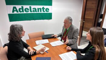 Adelante Andalucía se reúne con la Asociación de Guías de Turismo ante la preocupación por el abandono del PP a su profesión
