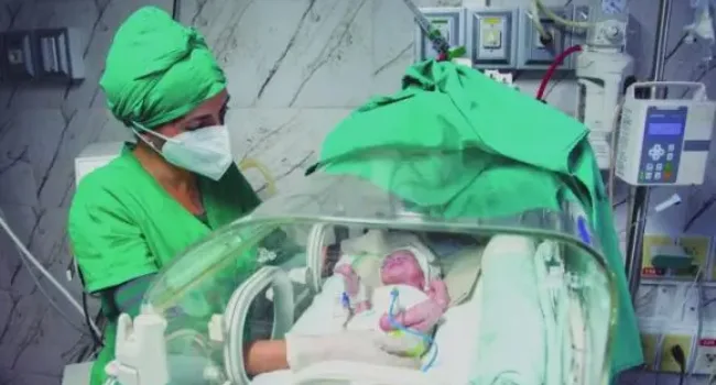 Más de 32.000 embarazadas en riesgo por bloqueo de combustible a Cuba