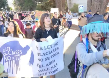 Manifestaciones en Argentina ante posible reforma de Ley de Glaciares