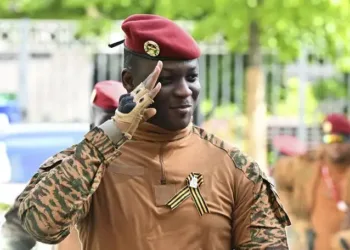 Rusia denuncia plan de Macron para desestabilizar países del Sahel