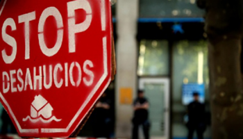 Cae el escudo social: miles de familias en todo el país pagan el precio del juego de tronos del Congreso