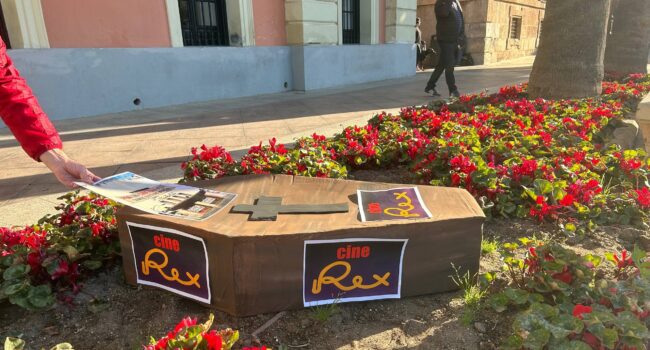 Murcia consuma el cambio de uso del histórico Cine Rex pese al clamor ciudadano y la oposición social