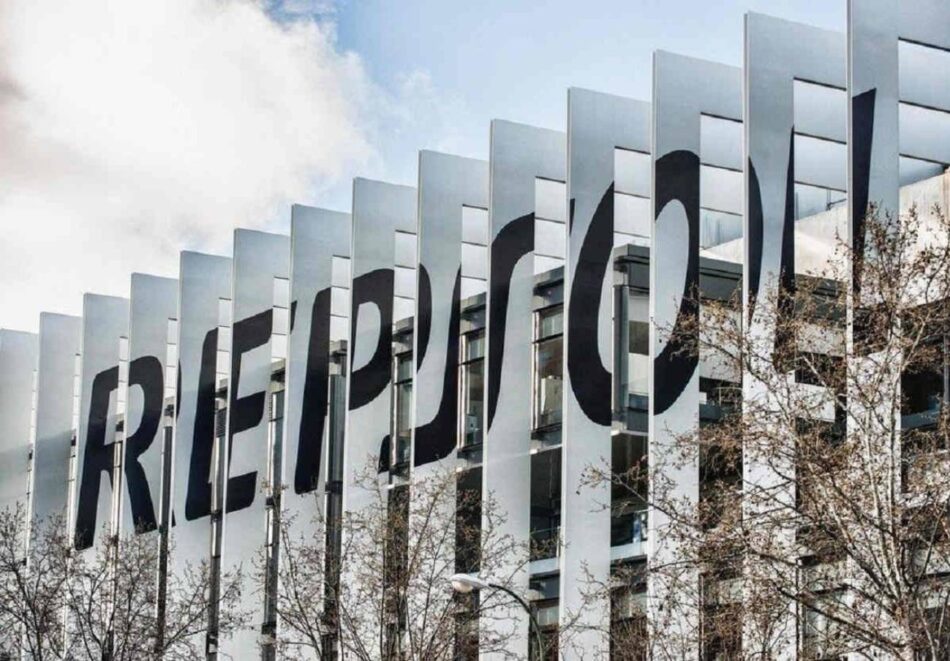 La CNMC multa con 20,5 millones a varias empresas del Grupo Repsol y les prohíbe optar a contratos públicos