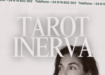 Tarot por teléfono fiable en España: a qué tarotista llamar en 2026