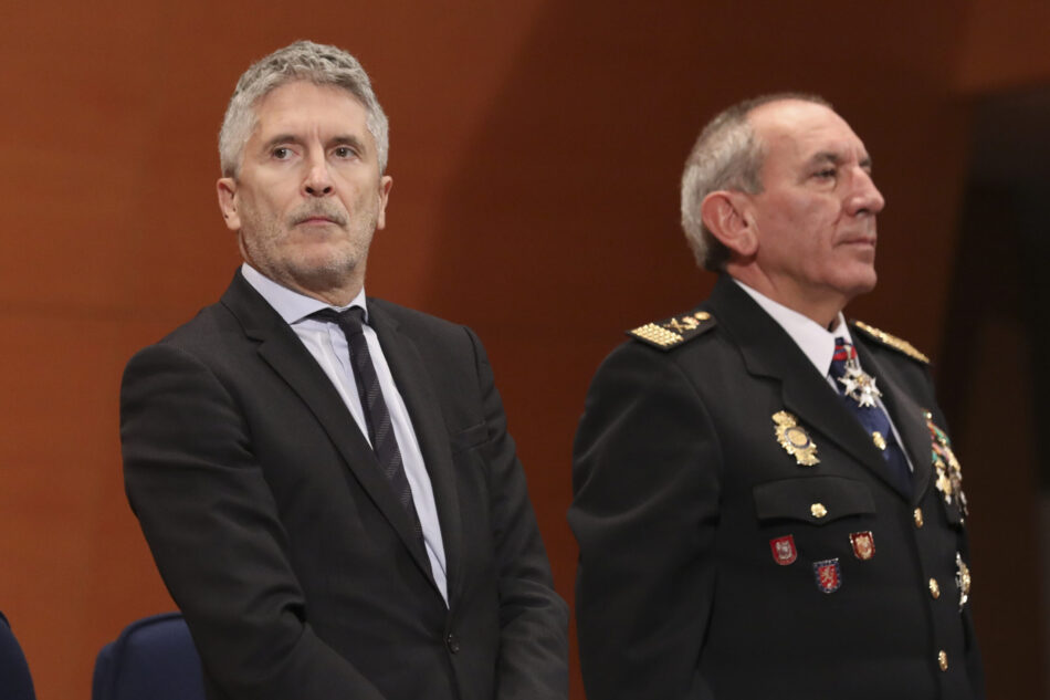 La jerarquía policial actual anula el debate y la capacidad de réplica