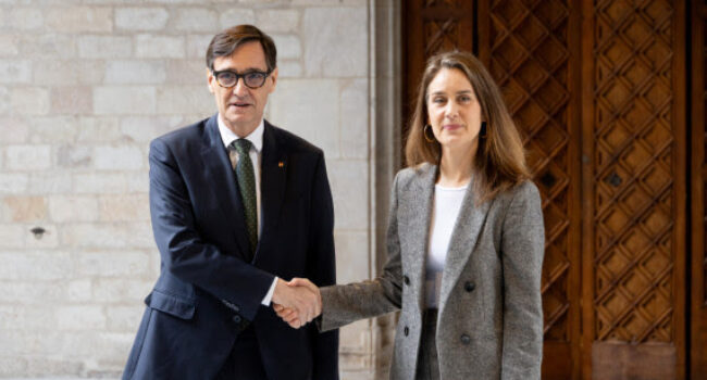 1.259 milions per habitatge, reducció de les llistes d’espera de Salut, reforç d’educació i transport públic, els eixos de l’acord de pressupostos dels Comuns