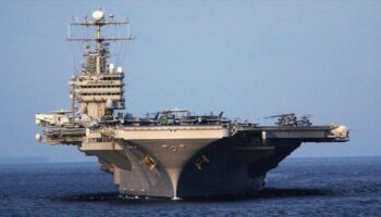 USS Abraham Lincoln se aleja de la zona; Gerald Ford regresa a Grecia