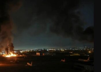 Manifiesto del grupo «Paz y democracia para Irán»