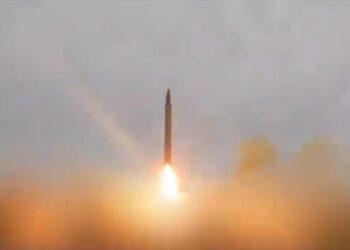 La 54ª ola de ataque: Irán usa por 1ª vez misil estratégico Seyil contra Israel