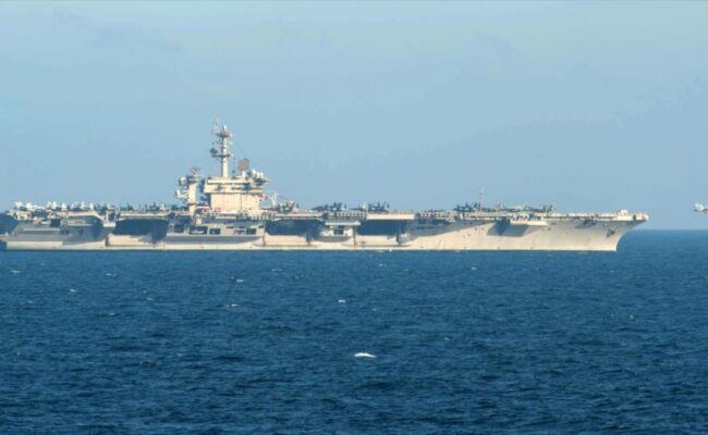 Portaviones USS Abraham Lincoln sufre daños significativos tras ataque de Irán