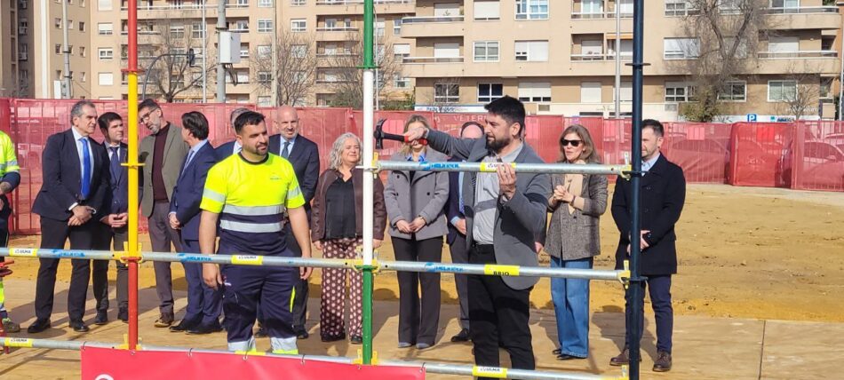 IU Sevilla reclama al Ayuntamiento servicios básicos para los trabajadores del montaje de la Feria