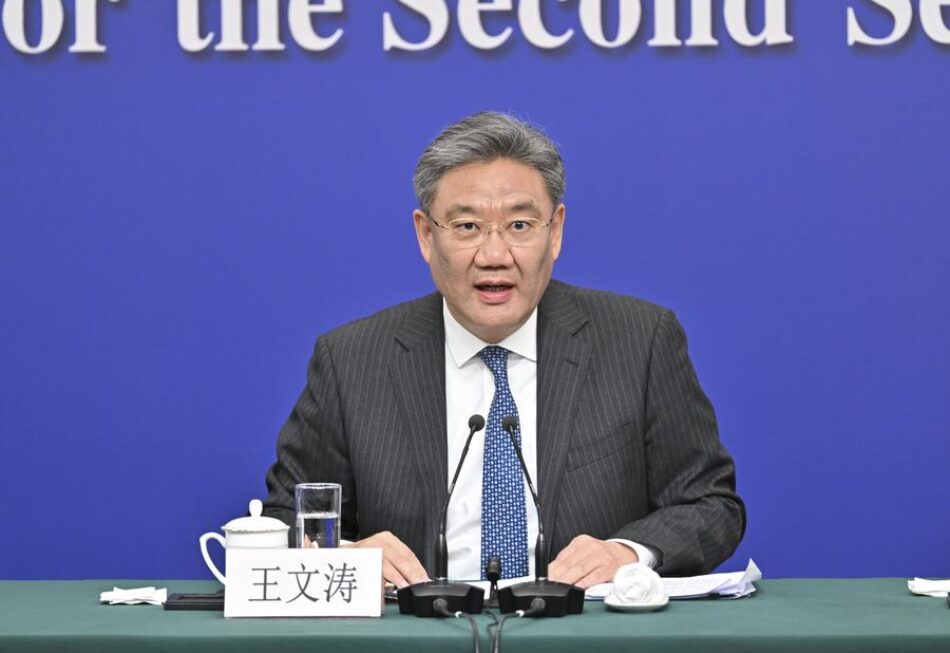 China inicia investigaciones comerciales contra EEUU