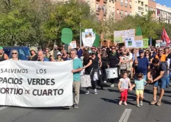 Bellavista se moviliza: «Viviendas No, Parque forestal SI» rechazo vecinal a las 6000 viviendas en el Cortijo de Cuarto (Sevilla)