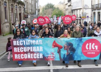 Familias, alumnado e docentes reclaman máis persoal e baixar as ratios para unha atención de calidade á diversidade