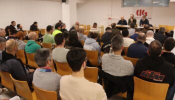 Os convenios provinciais do metal da Coruña e de Pontevedra, lonxe do acordo pola actitude inmobilista das patronais