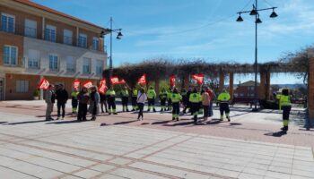 La plantilla de limpieza viaria y jardines de Cabanillas del Campo inicia movilizaciones por un convenio digno: si persiste la propuesta de congelación salarial hay que rescindir el contrato