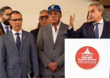 «La paz es la tarea»: Rodríguez Zapatero celebra ley de amnistía de Venezuela