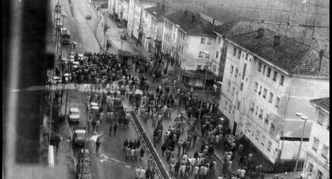 Esquerda Unida valora muy positivamente el reconocimiento de Amador y Daniel, asesinados por el aparato franquista el 10 de marzo de 1972 en Ferrol