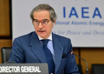 El jefe de la AIEA, Rafael Grossi, alerta sobre la posibilidad de fuga radiactiva en Irán y pide evitar escalada