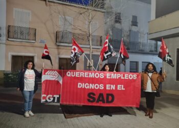 Azahar Care Services se niega a pagar el SMI a sus trabajadoras