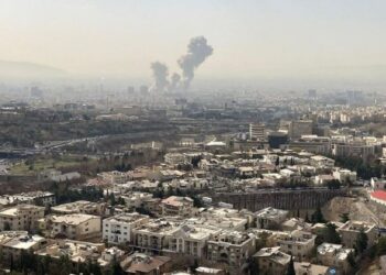 India insta a frenar escalada en guerra EEUU e Israel contra Irán