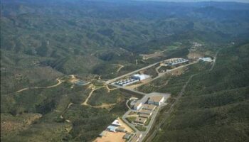 Alertan de que El Cabril «se está convirtiendo en el vertedero nuclear de España» y denuncian el abandono de la comarca