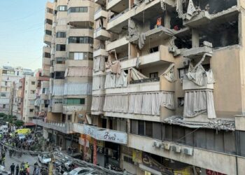 Cazas israelíes atacan suburbios del sur de Beirut