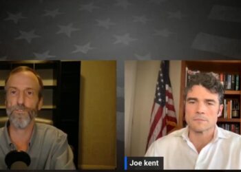 El ex director de antiterrorismo de Trump afirma que EEUU impulsó Al Qaeda y Daesh