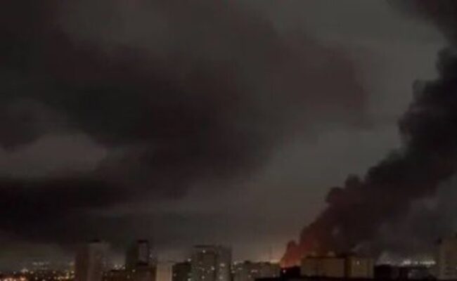 Israel y EEUU lanzan extensos bombardeos contra Irán, que responde con el lanzamiento de misiles