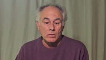 Un juzgado de Madrid cita a declarar a Carlos Serrano Suárez, una víctima de torturas del franquismo, y a Agustín Costo Martínez, uno de los policías