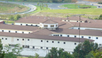 Piden que el emplazamiento del centro penitenciario de Martutene sea declarado Lugar de Memoria