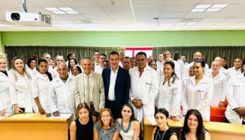 Cuba/Italia Los médicos cubanos no se van de Calabria