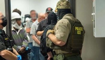 Trump ordena desplegar agentes del ICE en aeropuertos de EEUU