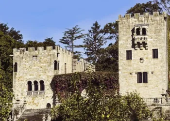 Reclaman al Gobierno que sancione a la familia Franco por apropiación indebida del Pazo de Meirás durante décadas