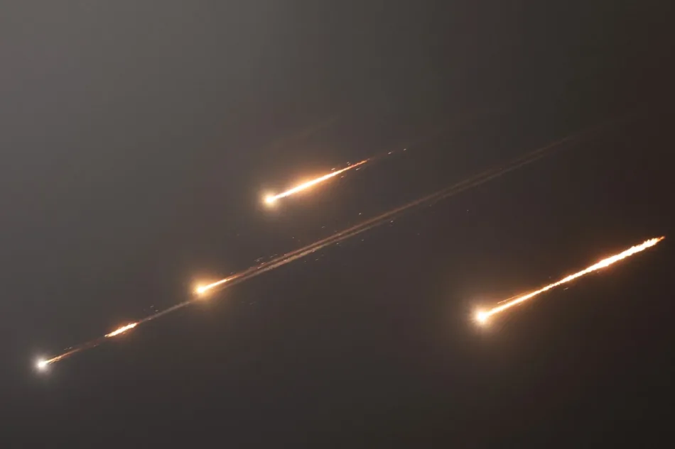 Misiles y drones iraníes golpean el interior de «Israel»