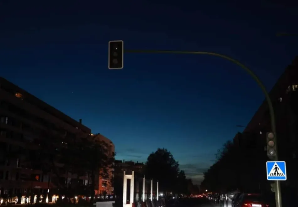 FACUA considera inaceptable que la CNMC pretenda trasladar a los consumidores el coste económico del apagón de abril de 2025