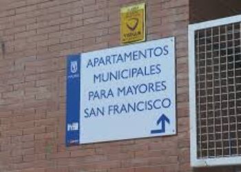Los últimos residentes de los pisos para mayores de San Francisco, a punto de ser desalojados por el Ayuntamiento de Madrid