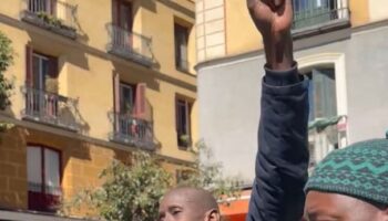 Más de 300 organizaciones de todo el Estado respaldan la versión del vecindario sobre la detención de Serigne Mbayé