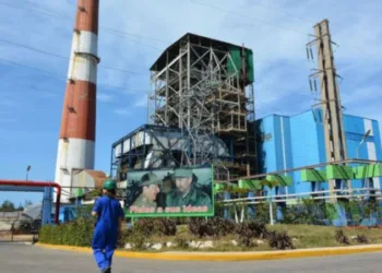 Cuba avanza en la reconexión eléctrica tras nuevo colapso nacional