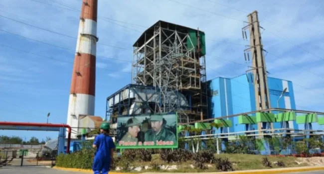 Cuba avanza en la reconexión eléctrica tras nuevo colapso nacional