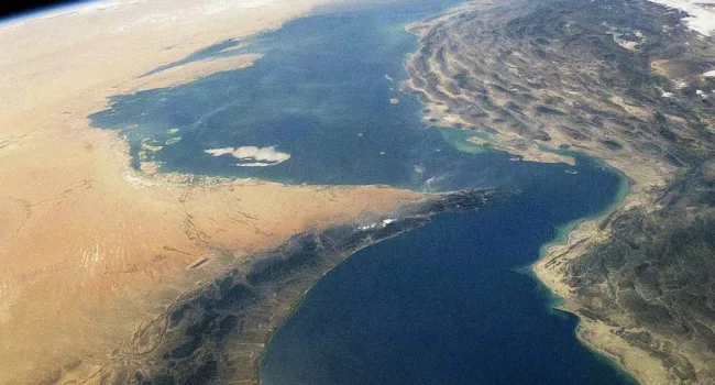 Otra de las variables no contempladas por Trump: Minas en el estrecho de Ormuz podrían colapsar la economía global