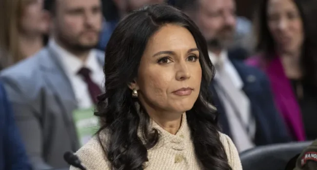 Directora de inteligencia de EE.UU. desmiente el principal objetivo de la guerra: «Irán no estaba produciendo armas nucleares»