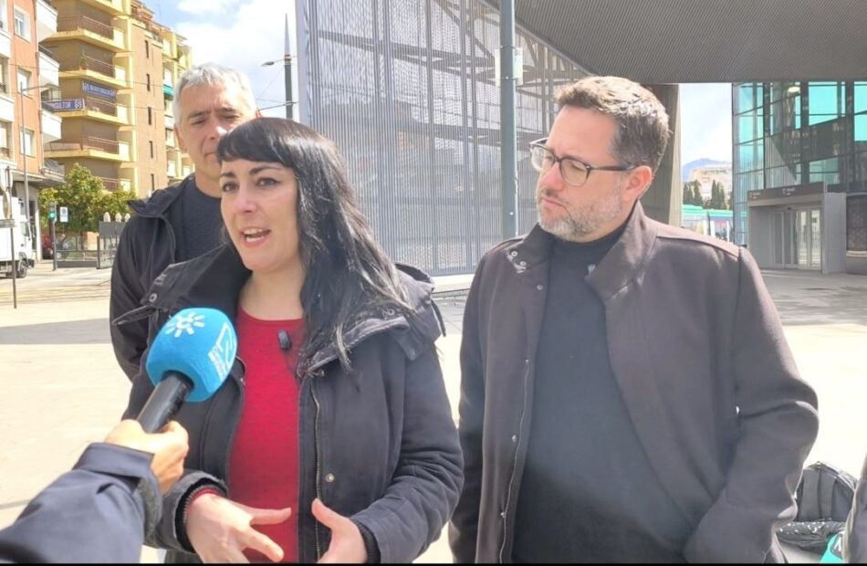 La candidata de Adelante Andalucía en Granada acusa a la Junta de “presumir del Infoca mientras mantiene a sus profesionales en condiciones indignas”