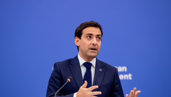 Vicepresidente de la Comisión Europea, Stéphane Séjourné, advierte a Trump: «La amenaza contra un Estado miembro es una amenaza contra la Unión Europea»