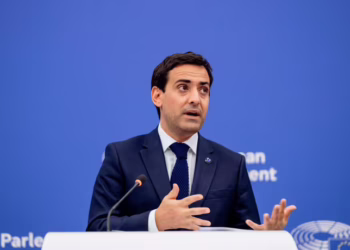 Vicepresidente de la Comisión Europea, Stéphane Séjourné, advierte a Trump: «La amenaza contra un Estado miembro es una amenaza contra la Unión Europea»