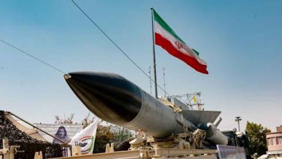 Irán anuncia ataque contra base aérea estadounidense en Kuwait